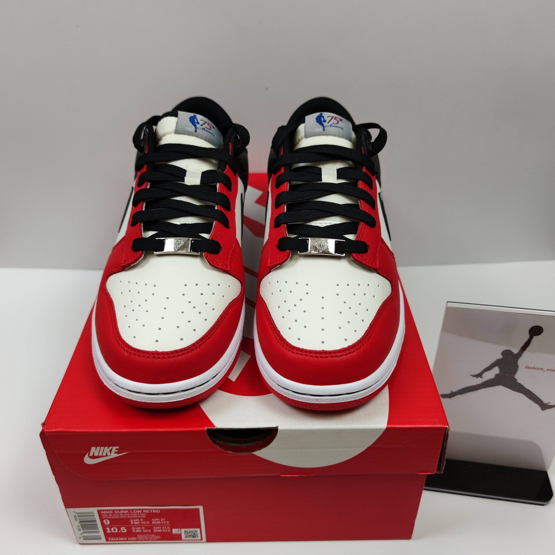 NBA x Nike Dunk Low EMB "Chicago" DD3363-100 - Fashion Sneaker1818