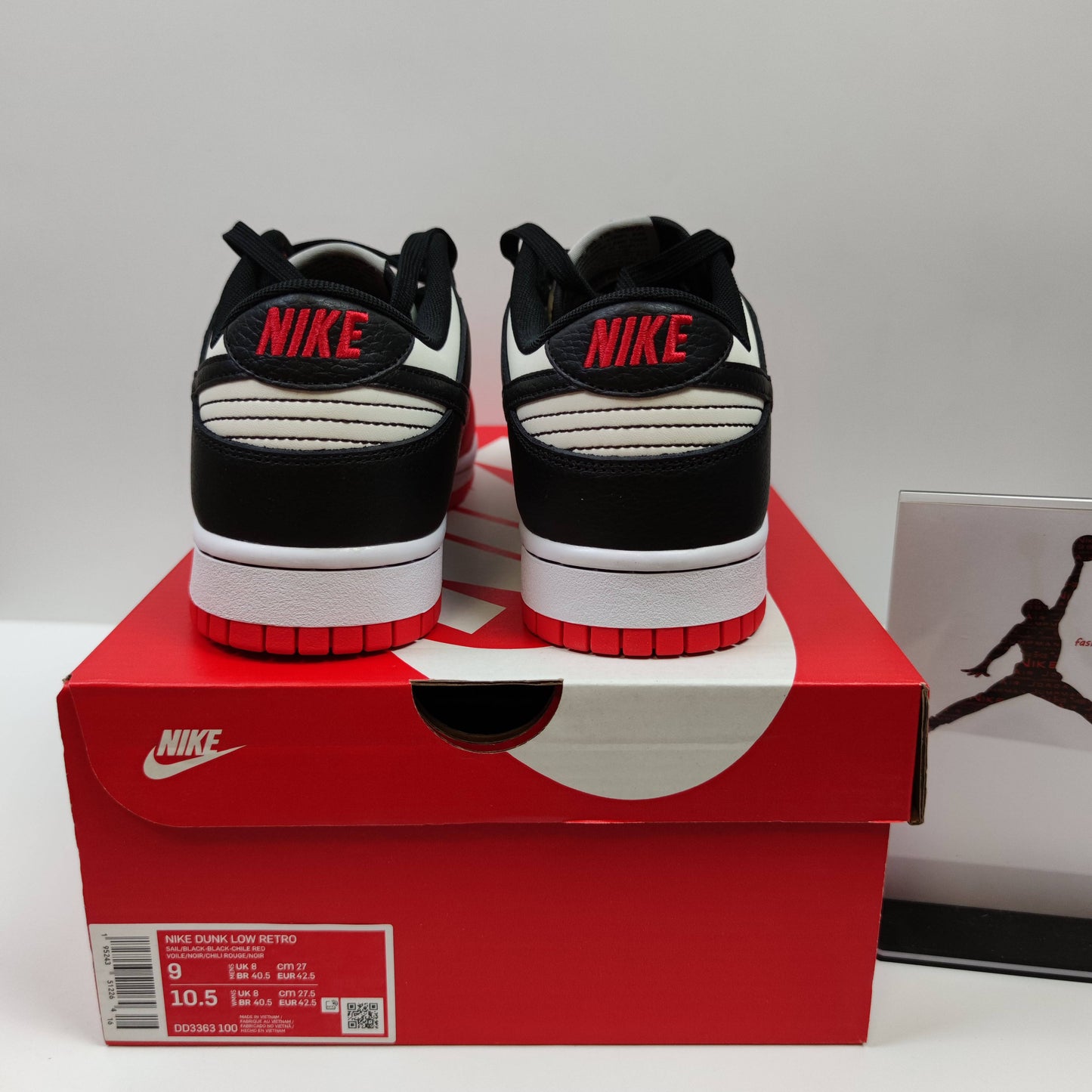 NBA x Nike Dunk Low EMB "Chicago" DD3363-100 - Fashion Sneaker1818