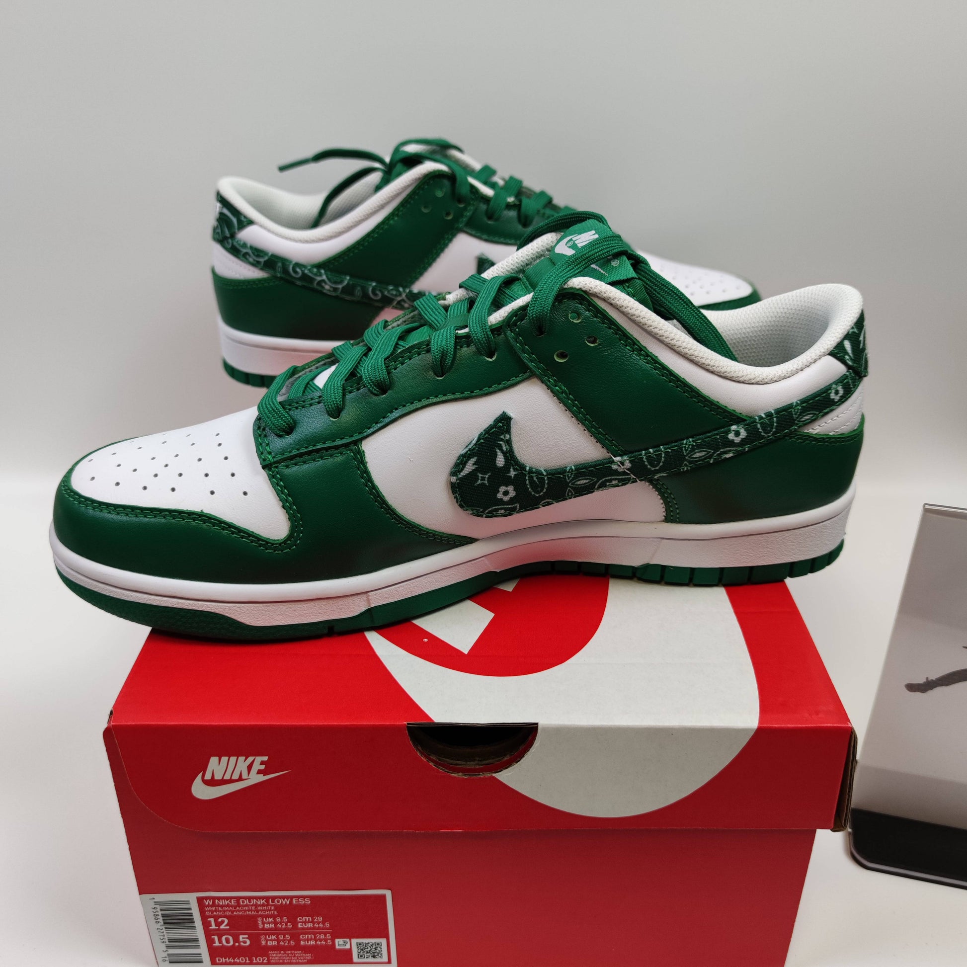 Nike Dunk Low ESS "Green Paisley" (W) DH4401-102 - Fashion Sneaker1818