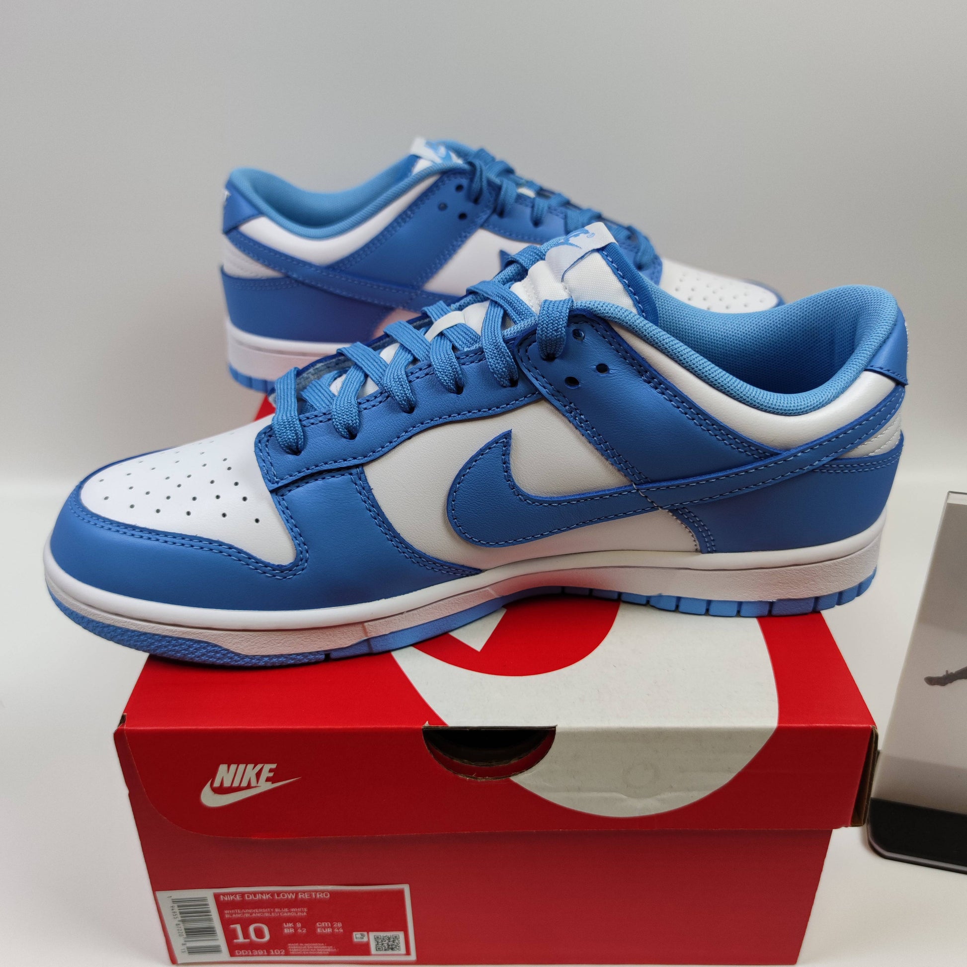 Nike Dunk Low Retro "University Blue" DD1391-102 - Fashion Sneaker1818