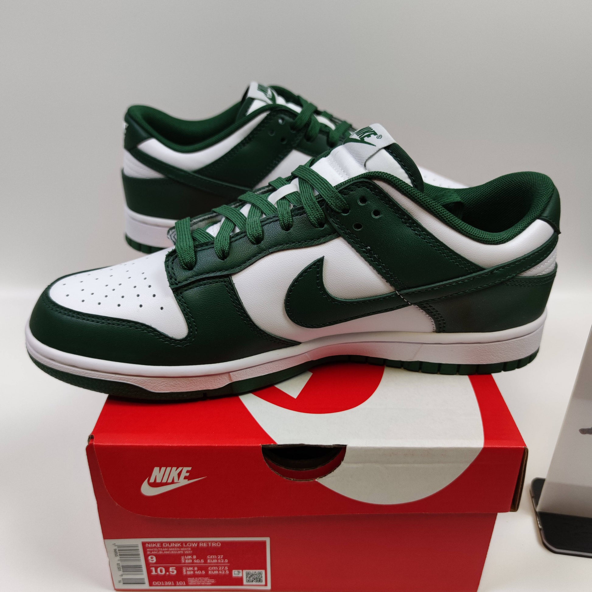 Nike Dunk Low Retro "Varsity Green" DD1391-101 - Fashion Sneaker1818