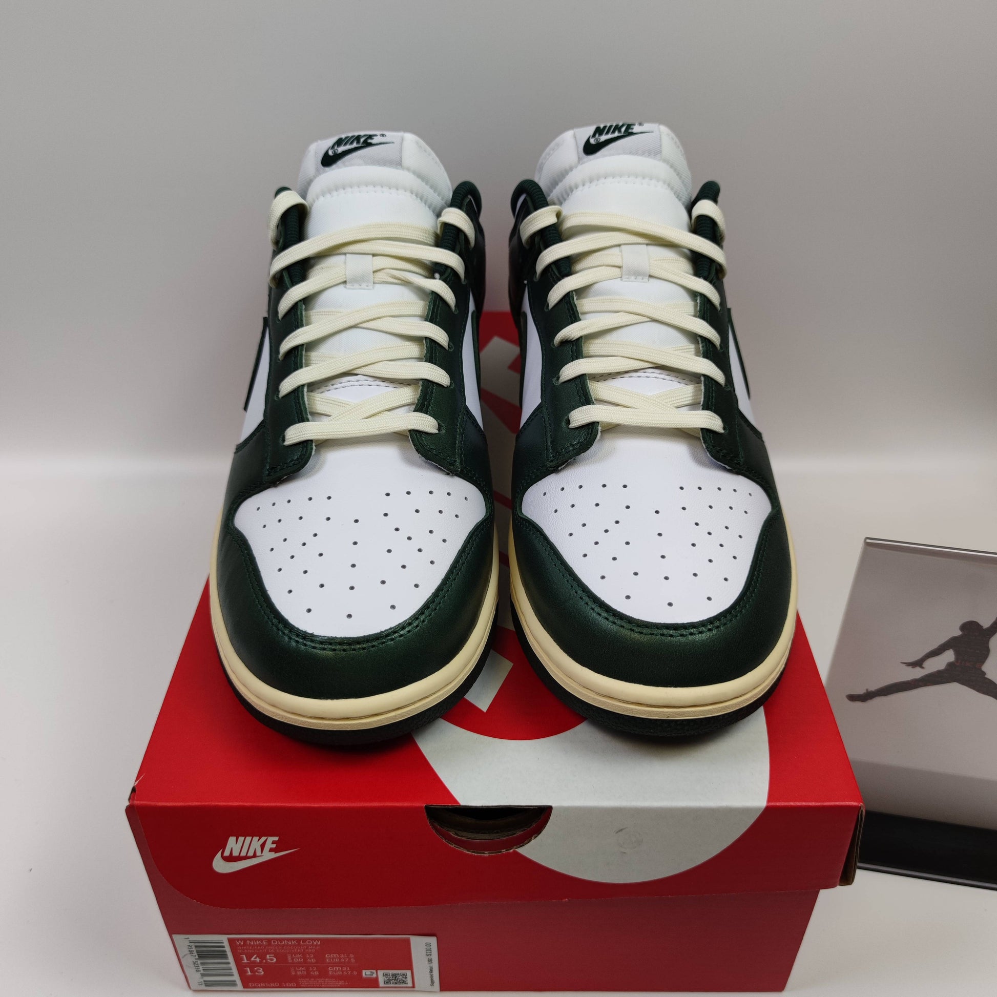 Nike Dunk Low "Vintage Green" (W) DQ8580-100 - Fashion Sneaker1818