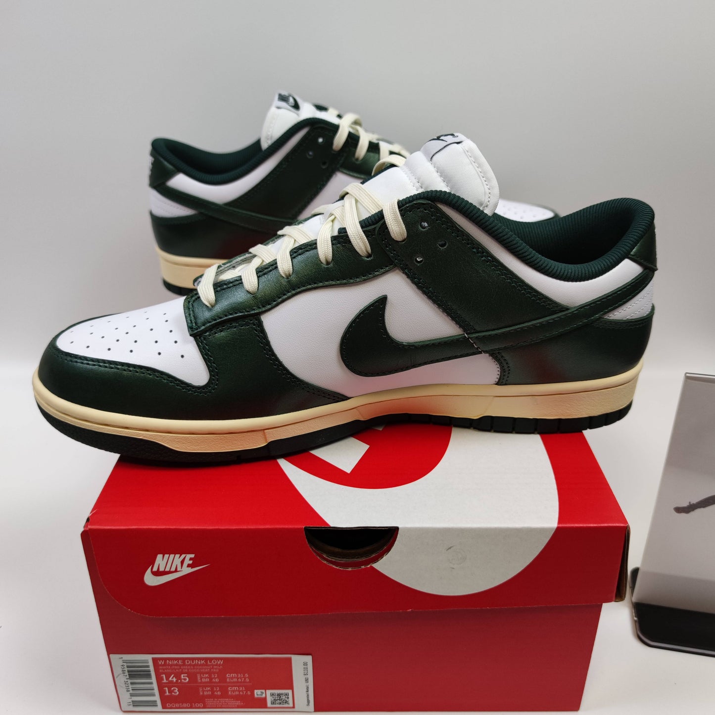 Nike Dunk Low "Vintage Green" (W) DQ8580-100 - Fashion Sneaker1818