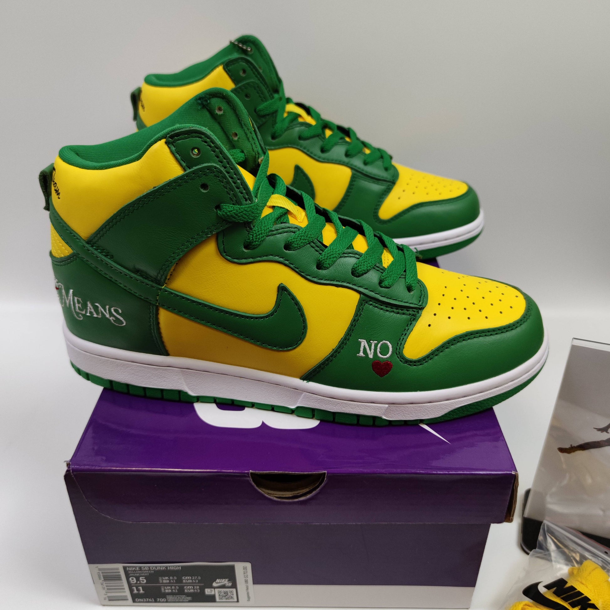 Supreme x Nike SB Dunk High "Brazil" DN3741-700 - Fashion Sneaker1818