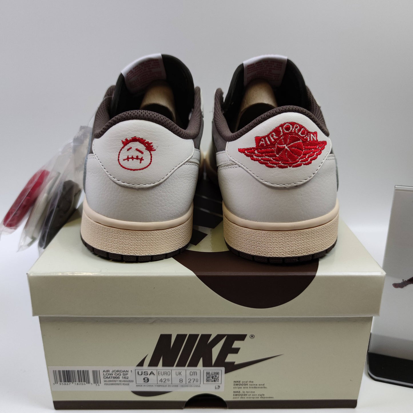 Travis Scott x Air Jordan 1 Low OG "Reverse Mocha" DM7866-162 - Fashion Sneaker1818