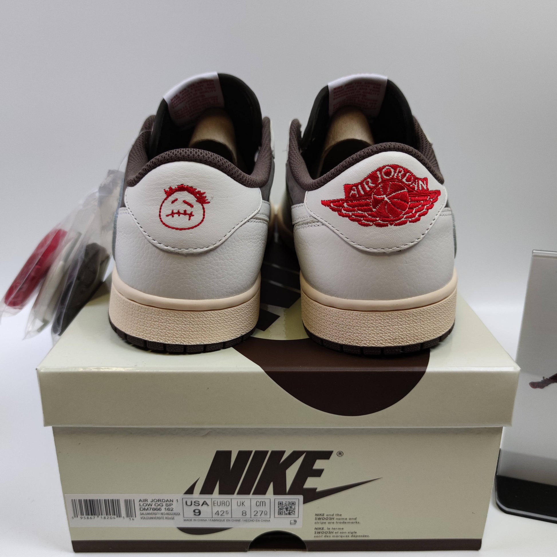 Travis Scott x Air Jordan 1 Low OG "Reverse Mocha" DM7866-162 - Fashion Sneaker1818