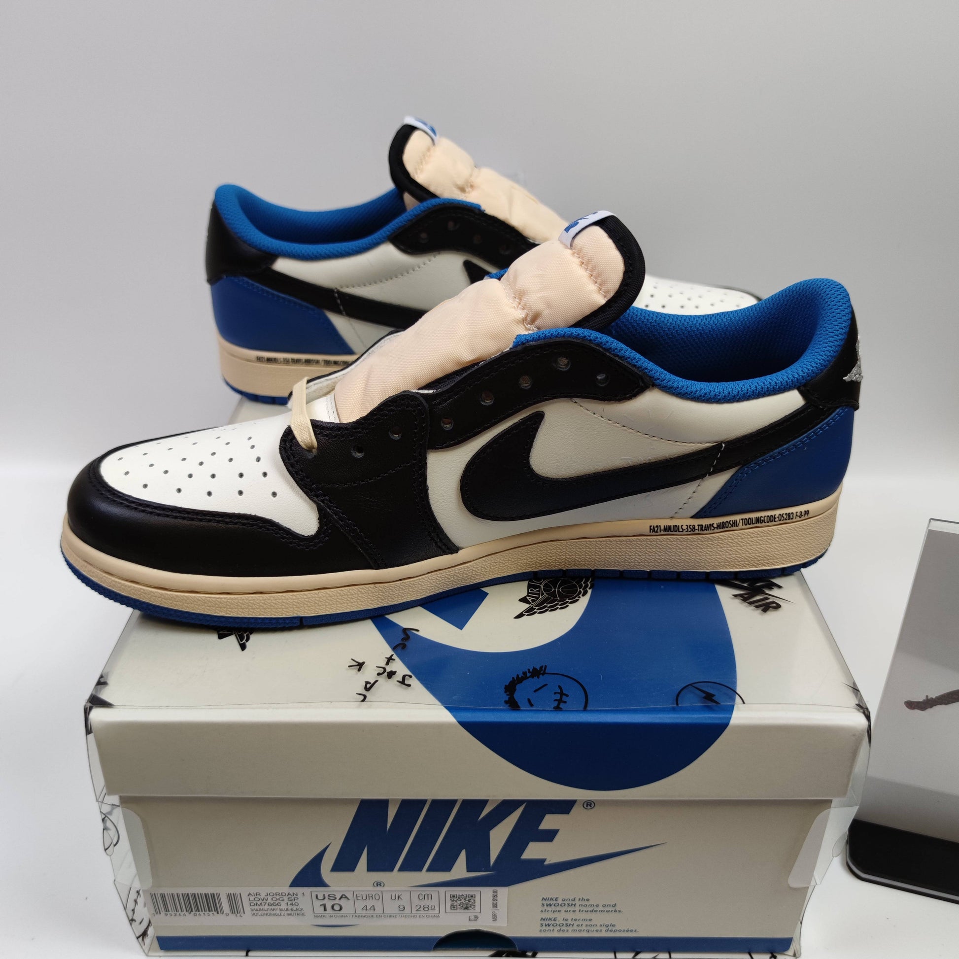 Travis Scott x Fragment Design x Air Jordan 1 Low OG SP DM7866-140 - Fashion Sneaker1818