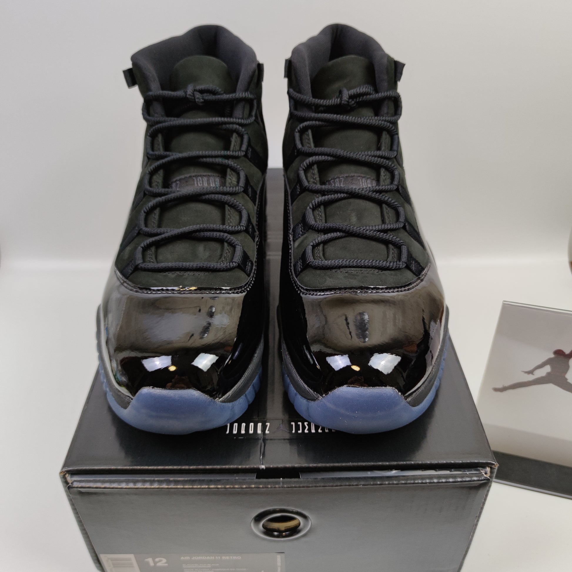 Air Jordan 11 Retro Cap and Gown 378037-005 - Fashion Sneaker1818