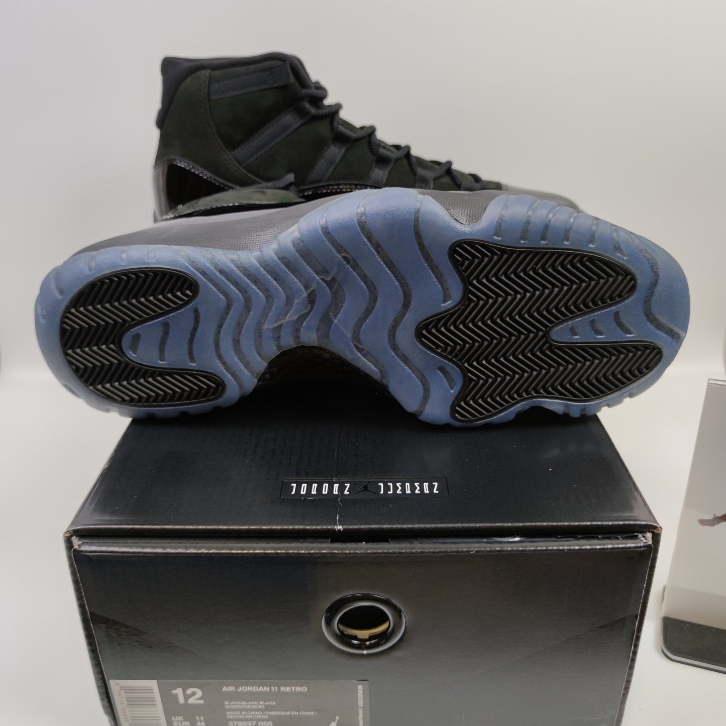 Air Jordan 11 Retro Cap and Gown 378037-005 - Fashion Sneaker1818